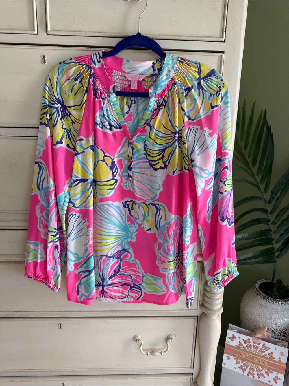 Lilly Pulitzer Elsa Hot Pink Multicolor Floral top XS
